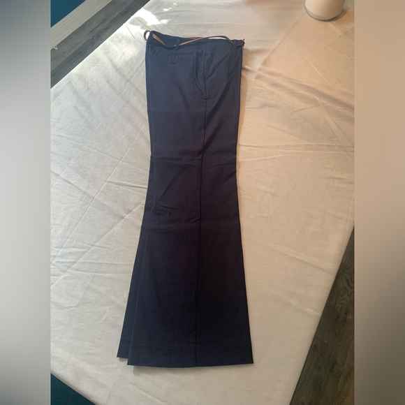 Like new. Sz6 dress pants - Picture 2 of 15